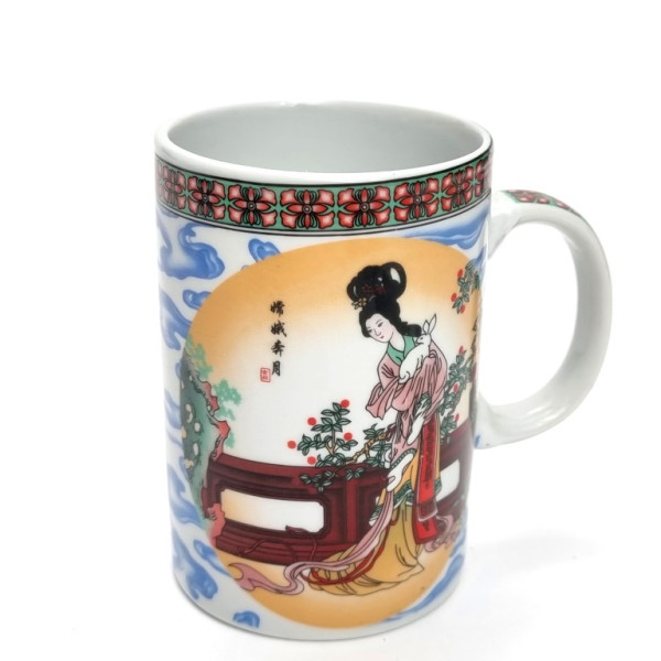 Puodelis 300ml. (10,5 cm)