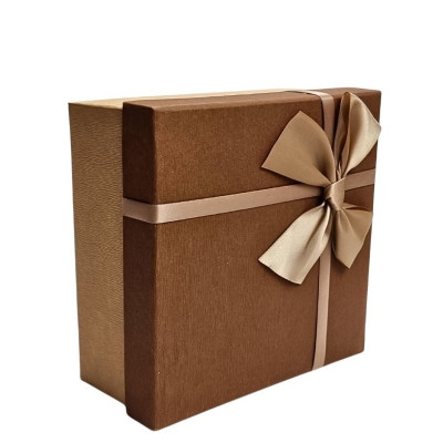Dėžutė dovanoms (17*17*8 cm)