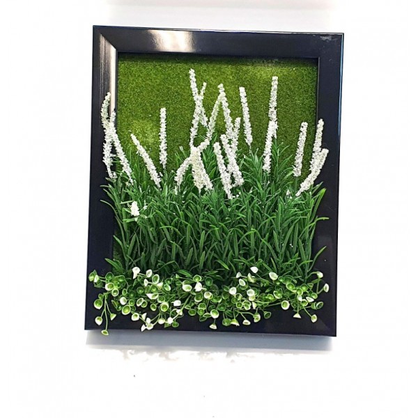 Dirbtinių gėlių paveikslas (25x30cm)