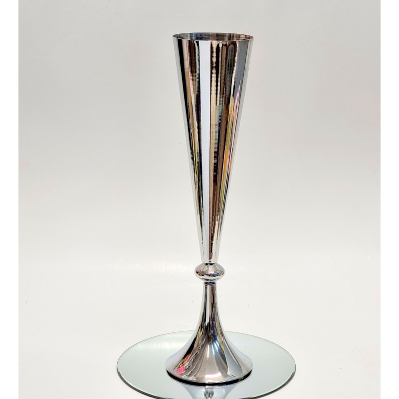 Metalinė vaza (50 cm)