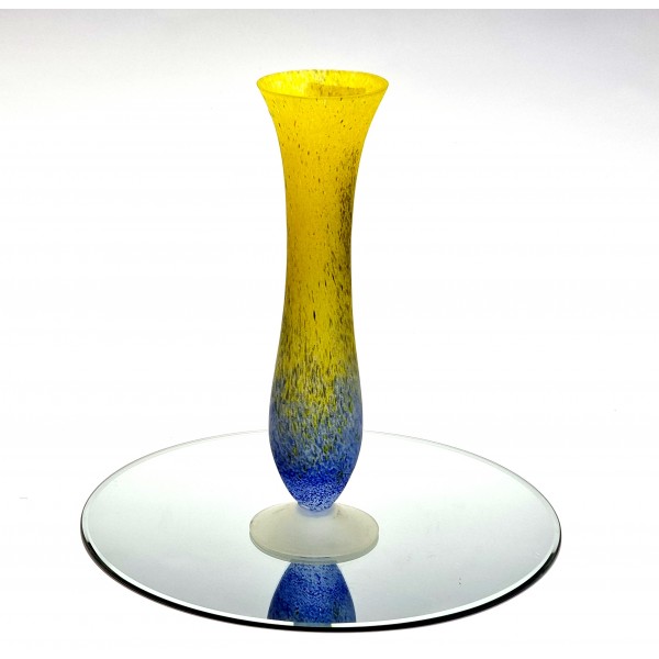 Vaza stiklinė (27 cm)