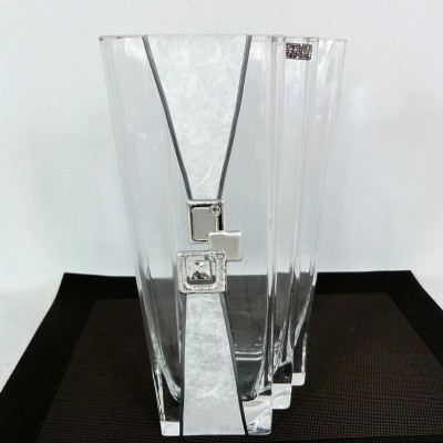 Vaza stiklinė (16*12 H30cm) 4