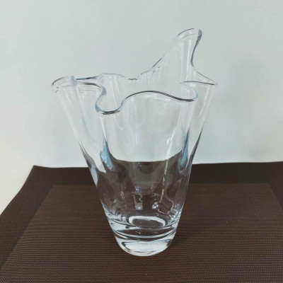 Vaza stiklinė (D22 H28cm) 3